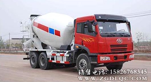 解放混凝土攪拌運(yùn)輸車