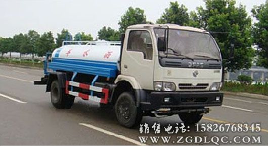 東風(fēng)康霸綠化噴灑車