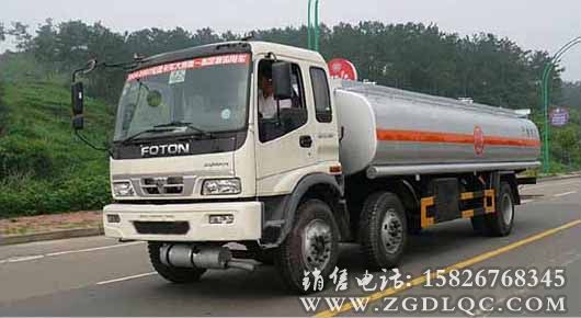 歐曼前雙后單化工液體運(yùn)輸車