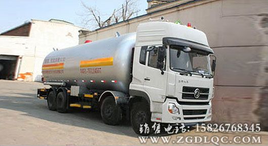 東風天龍液化氣體運輸車