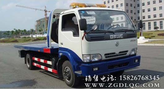 東風多利卡清障車