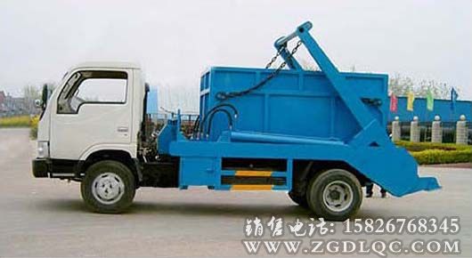 東風(fēng)大金霸擺臂式垃圾車