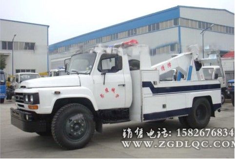 東風尖頭汽油機清障車