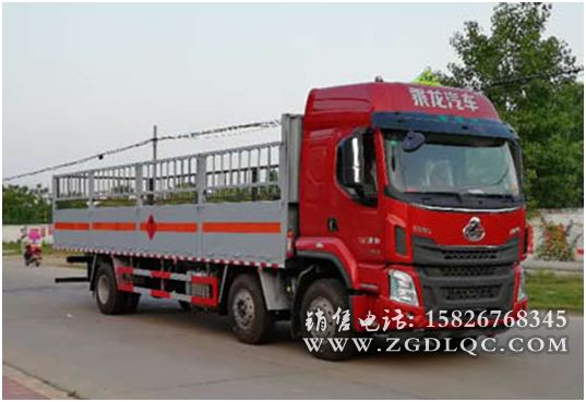 柳汽小三軸國(guó)五氣瓶車