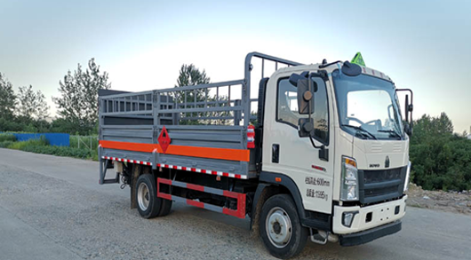 氣瓶運(yùn)輸車