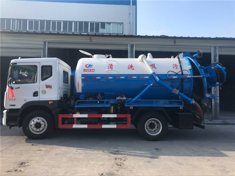 東風(fēng)D9清洗吸污車 東風(fēng)D9清洗吸污車
