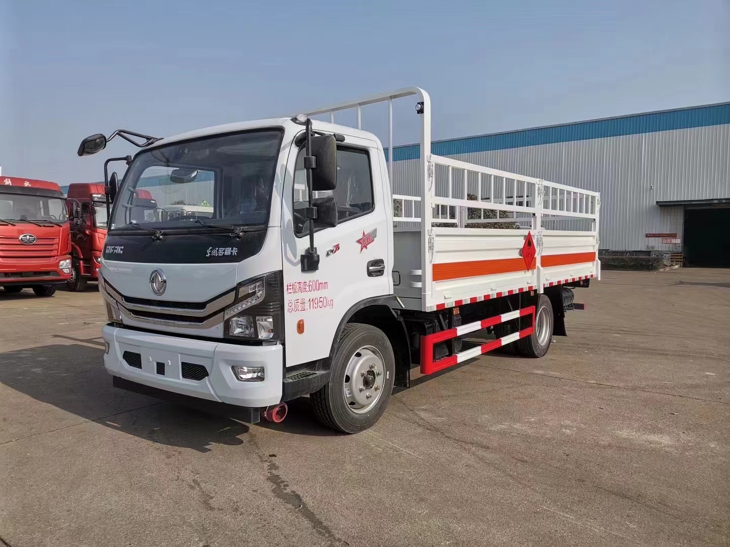 東風多利卡D7款氣瓶運輸車 東風多利卡D7款氣瓶運輸車