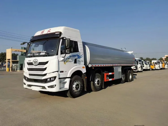 解放前四后六供液車 解放前四后六供液車